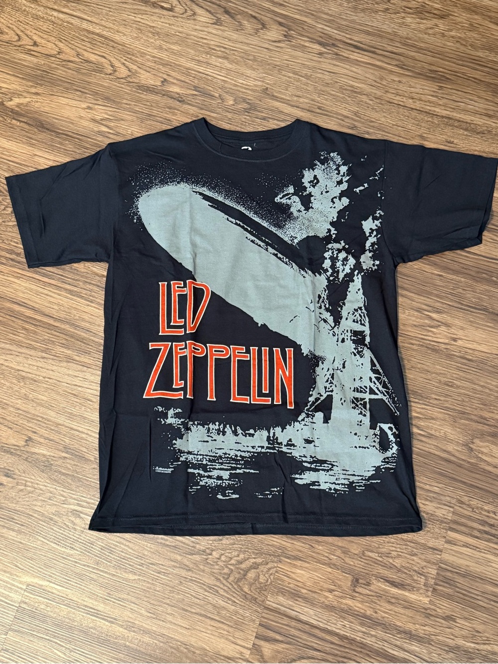 Liquid Blue Led Zeppelin Oversized Album Print Graphic Tee in Size L NWOT